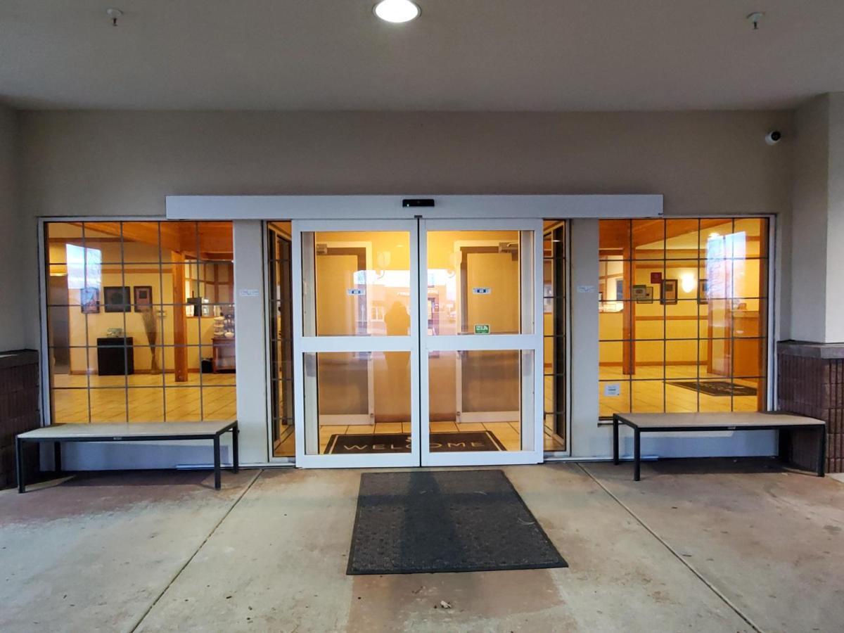 Country Inn & Suites By Radisson, Bend, Or Extérieur photo